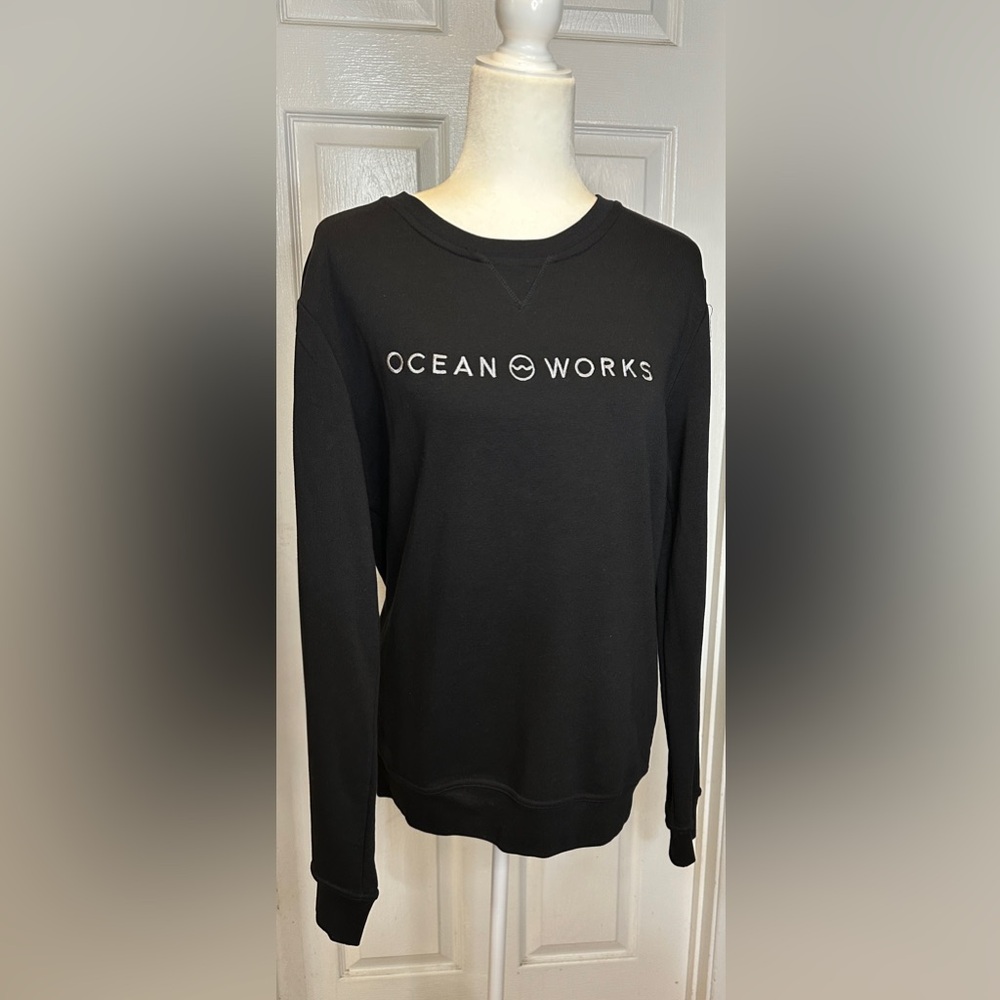 Ocean Works Sweatshirt Lightweight Logo Black Long Sleeve Round Neck Size Small